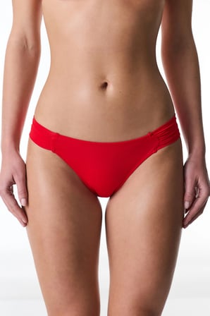 Kırmızı Hipkini Düşük Bel Bikini Altı