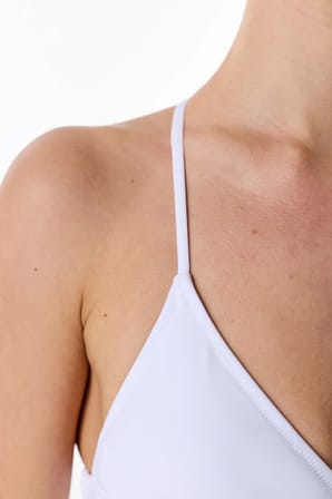 Beyaz Bralet Bikini Üstü