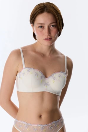 Kırık Beyaz Lotus Straplez Broderie Balenli Sütyen