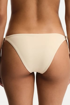 Pastel Bej Kaia Orta Bel Bikini Altı