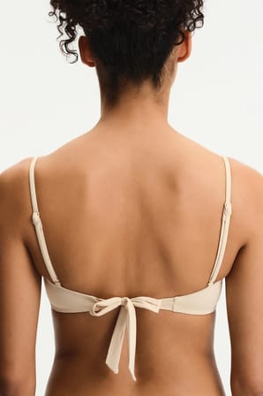 Pastel Bej Kaia Straplez Bikini Üstü