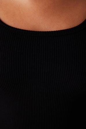 Siyah Seamless Dikişsiz Kare Yaka Üst