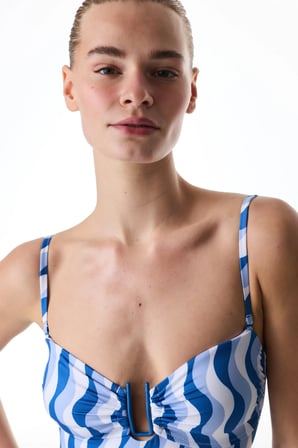 Gloria Straplez Çizgili Mayo