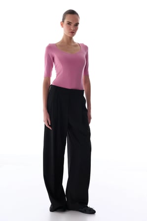 Pembe Kalp Yaka Bodysuit