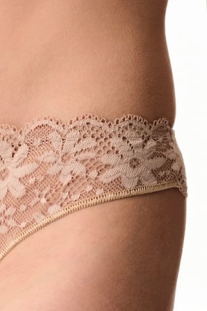 Bej Dantelli Çiçekli Tanga