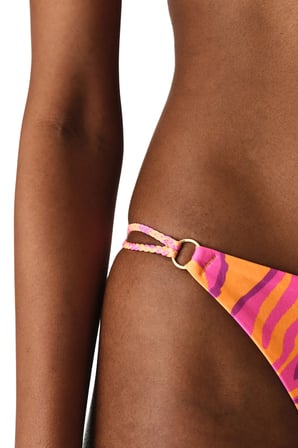 Deila V Kesim Orta Bel Bikini Altı