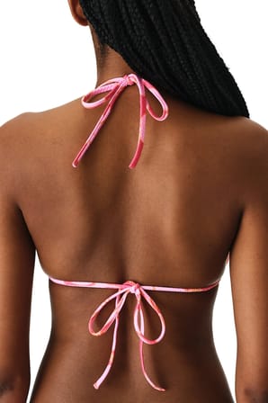 Annetta Minimal Üçgen Çiçekli Dokulu Bikini Üstü