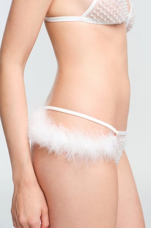 Kırık Beyaz Pelia String Külot