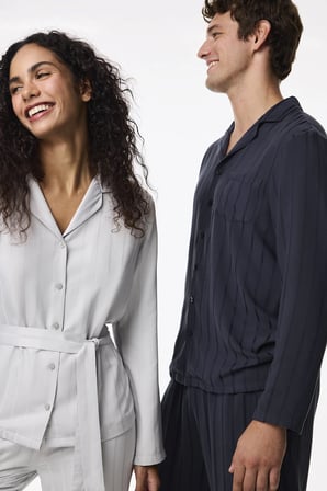 Gri Gaia Saten Çizgili Uzun Kollu Gömlek Pantolon Pijama Takımı