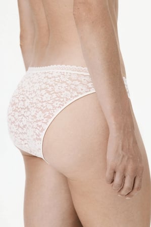 Ekru Easy Dantel V Kesim Çiçekli Slip Külot