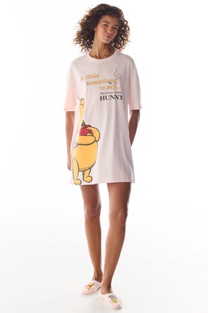 Pembe Winnie The Pooh Ayı Desenli Kısa Kollu Gecelik