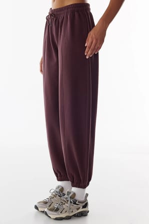 Koyu Bordo Yarım Fermuarlı Şardonlu Sweatshirt