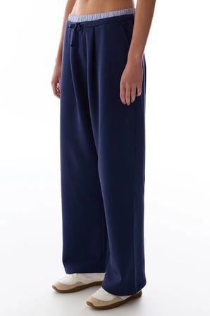 Lacivert Katmanlı Geniş Paça Pantolon