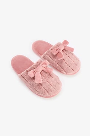 Pembe Tüylü Fiyonklu Terlik