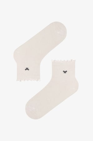 Gri Siyah Beyaz Ribbon Fırfırlı Fiyonk Desenli 3 Çift Soket Çorap