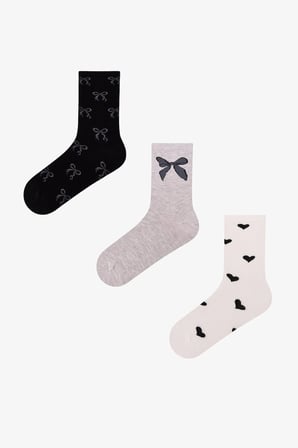 Gri Ribbon Heart Fiyonk Desenli Pamuklu 3 Çift Soket Çorap