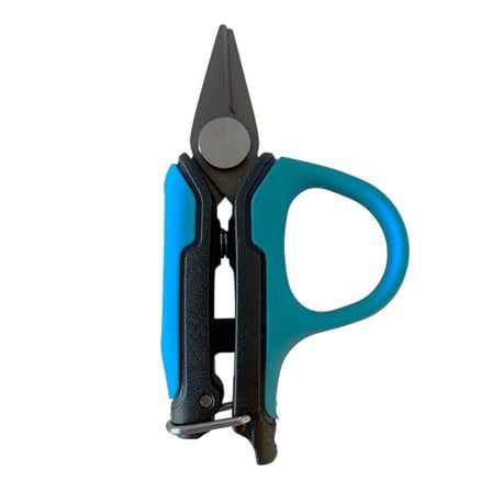 Kendo Fishing Line Cutter Kilitli Balıkçı Takım Hazırlama ve Jig-Jighead Gözü Temizleme Makası 3'' (7.6cm)