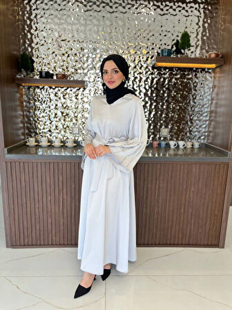 Boyun Taş İşlemli Kemer Aksesurlı Elbise S16044