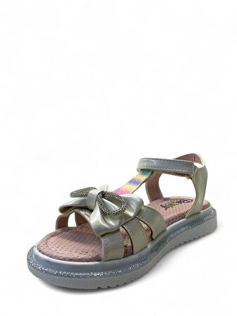 516 Kız Çocuk Taşlı Sandalet