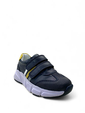 295 Hafif Erkek Çocuk Okul Öncesi Deri Sneaker