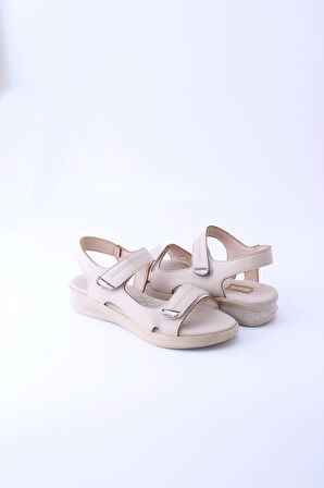 Kadın Sandalet 7137