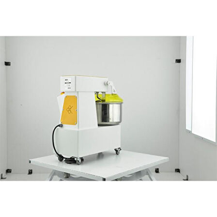 Hnc  18 kg Spiral Hamur Yoğurma Makinesi 380 V
