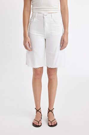 DeFacto Normal Bel Kısa Paça Gabardin Bermuda Şort D0965AX24SMWT79