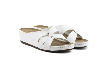 SoftWalk 09-180 – Destekleyici Ortopedik Kadın Terlik