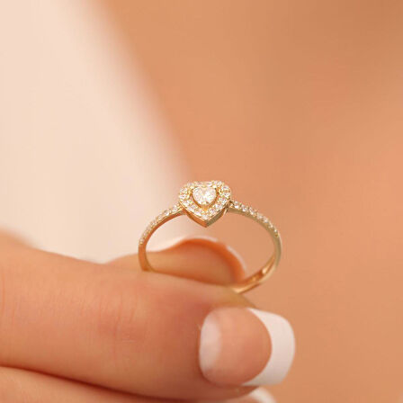 14 Ayar Altın Taşlı Kalp Yüzük