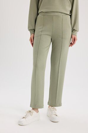 Regular Fit Esnek Belli Cepli Basic Düz Pantolon