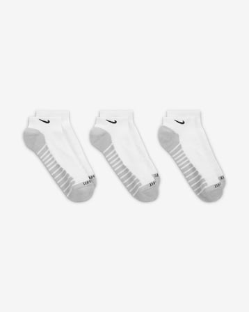 Nike SX6964-100 Everyday Max Destekli No-Show Antrenman Çorapları (3 Çift)
