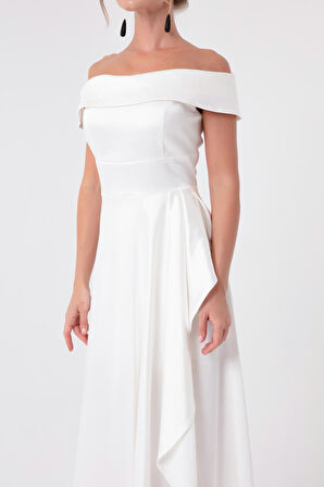 Kadın Beyaz Kayık Yaka Saten Abiye & Mezuniyet Elbisesi