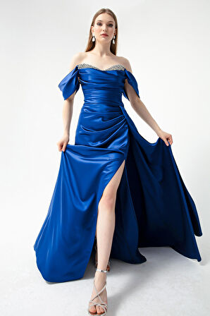 Kadın İndigo Kayık Yaka Yırtmaçlı Uzun Saten Abiye Elbise