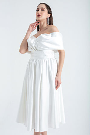 Kadın Beyaz Kayık Yaka Kloş Midi Saten Abiye Elbise