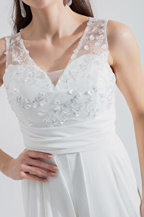 Kadın Beyaz Şifon Abiye Tulum