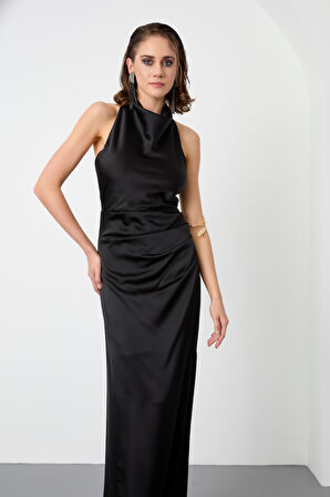 Kadın Siyah Sırt Dekolteli Uzun Saten Abiye Elbise