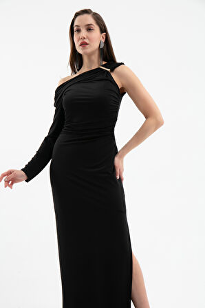 Kadın Siyah Aksesuar Detay Uzun Elbise