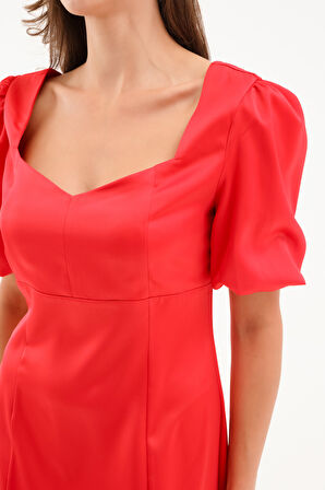 Kadın Kırmızı Balon Kol Yırtmaçlı Saten Midi Elbise