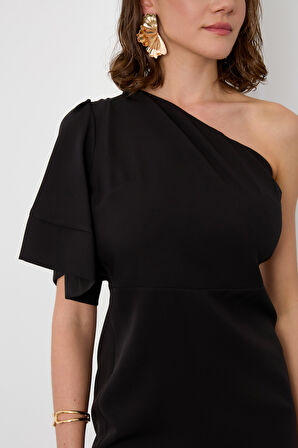 Kadın Siyah Tek Kol Sırt Dekolteli Mini Elbise