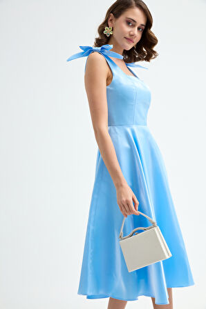 Kadın Bebe Mavi Fiyonk Detay Midi Abiye Elbise