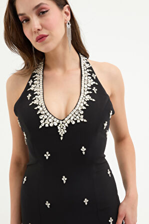 Kadın Siyah Halter Yaka Taşlı Uzun Abiye Elbise