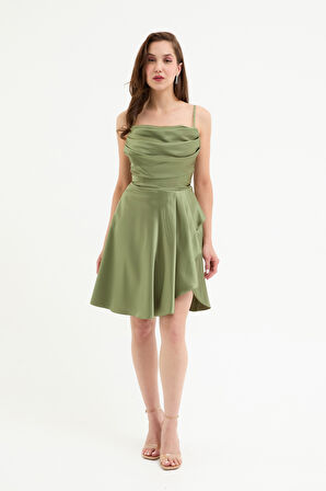 Kadın Haki Volanlı Yırtmaçlı Kısa Saten Abiye & Mezuniyet Elbisesi