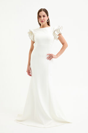 Kadın Beyaz Sırt Dekolteli Uzun Abiye Elbise