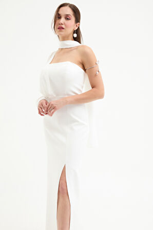 Kadın Beyaz Tek Kol Şal Yaka Yırtmaçlı Uzun Abiye Elbise