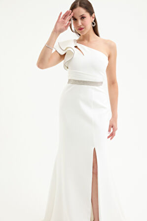 Kadın Beyaz Tek Omuz Fırfırlı Uzun Söz Nişan Nikah Abiye Elbise