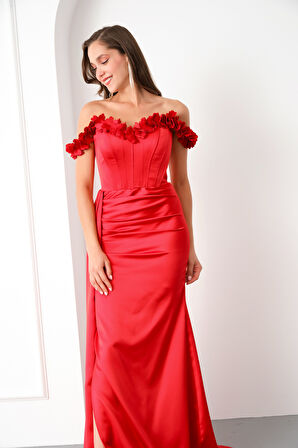 Kadın Kırmızı Yaka Çiçekli Uzun Saten Abiye Elbise