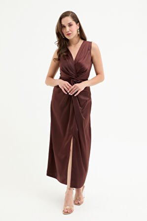 Kadın Kahverengi Düğüm Detaylı Midi Saten Elbise