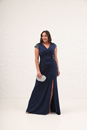 Kadın Lacivert Kruvaze Yaka Boncuklu Büyük Beden Uzun Abiye Elbise