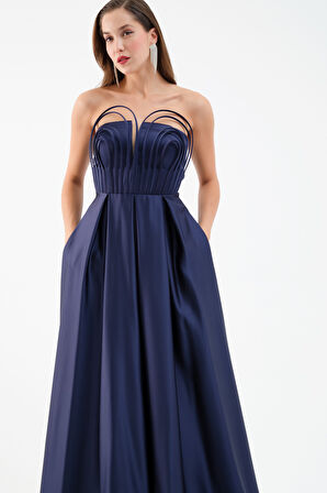 Kadın Lacivert Göğüs Detay Uzun Saten Abiye Elbise