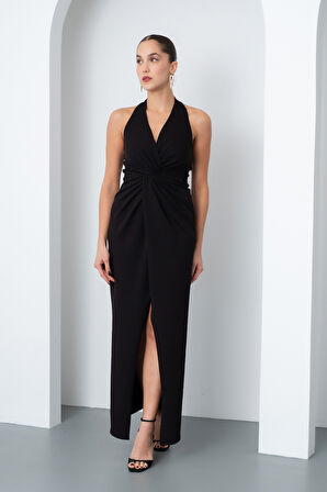 Kadın Siyah Halter Yaka Düğüm Detaylı Uzun Elbise